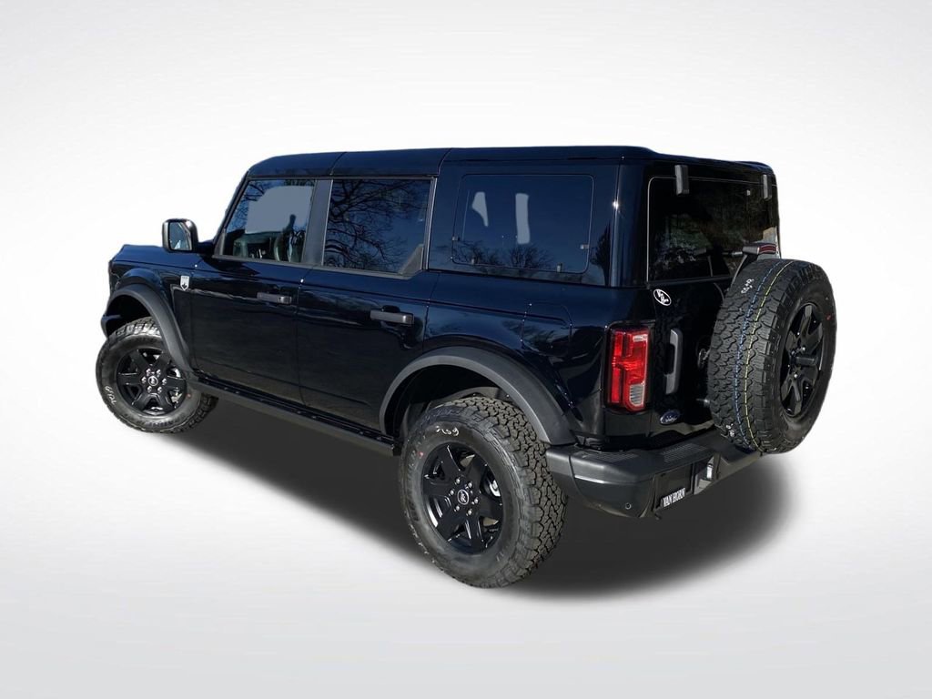 New 2025 Ford Bronco Big Bend w/ Black Diamond Package image 3