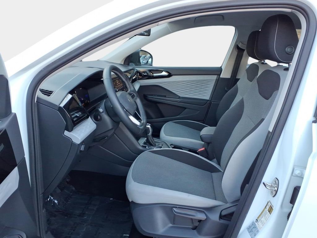 Used 2022 Volkswagen Taos S w/ IQ Drive S Package image 9