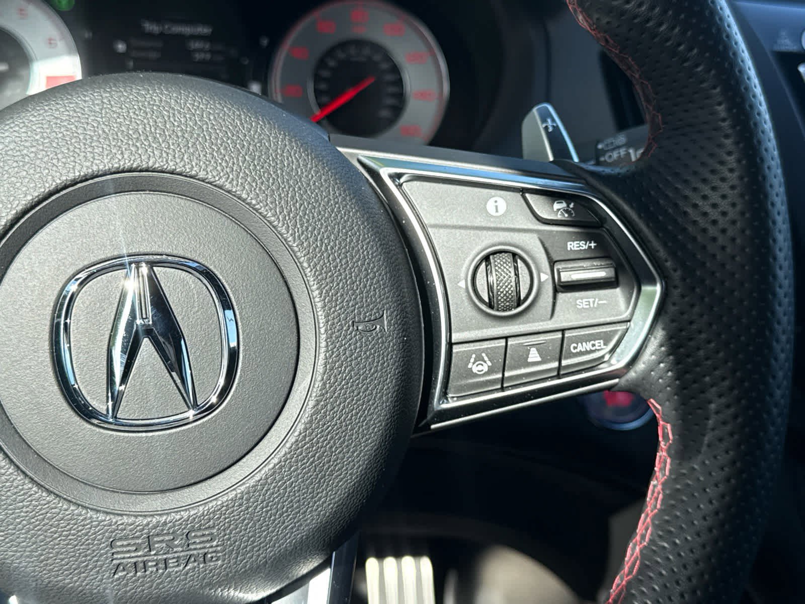 Used 2025 Acura RDX A-Spec image 31