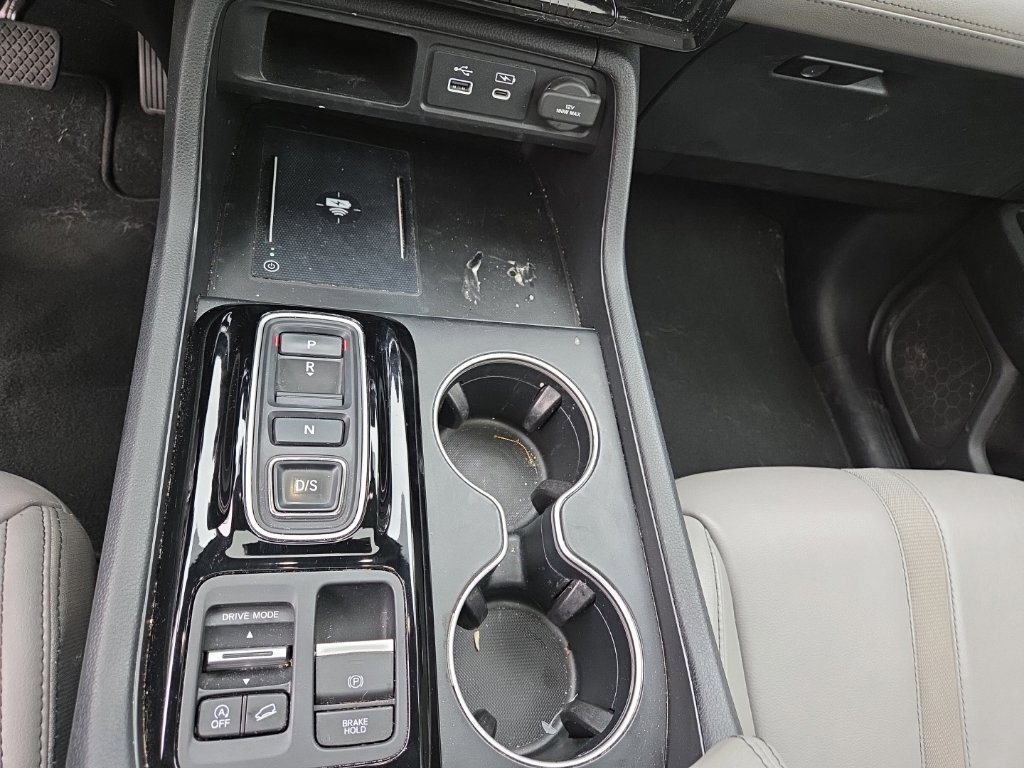 Used 2024 Honda Pilot Touring image 27