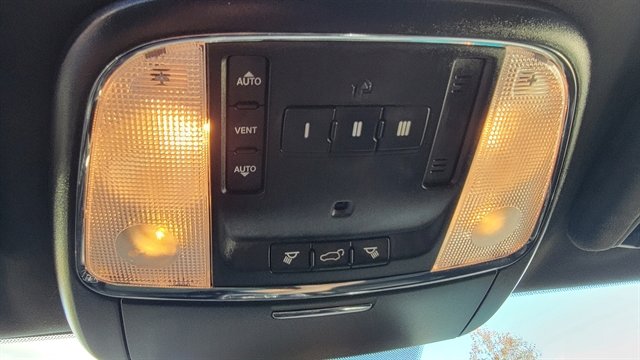 Used 2018 Dodge Durango Citadel image 38