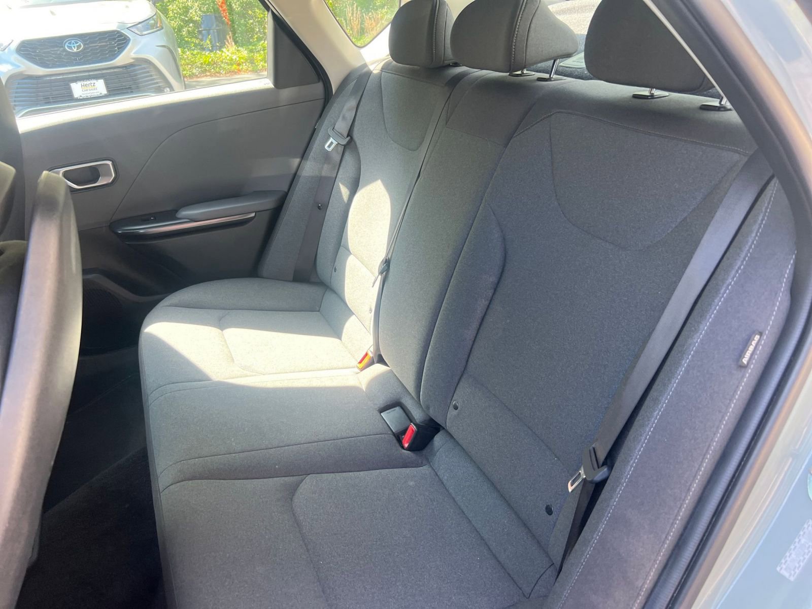 Used 2025 Kia K4 LXS image 21