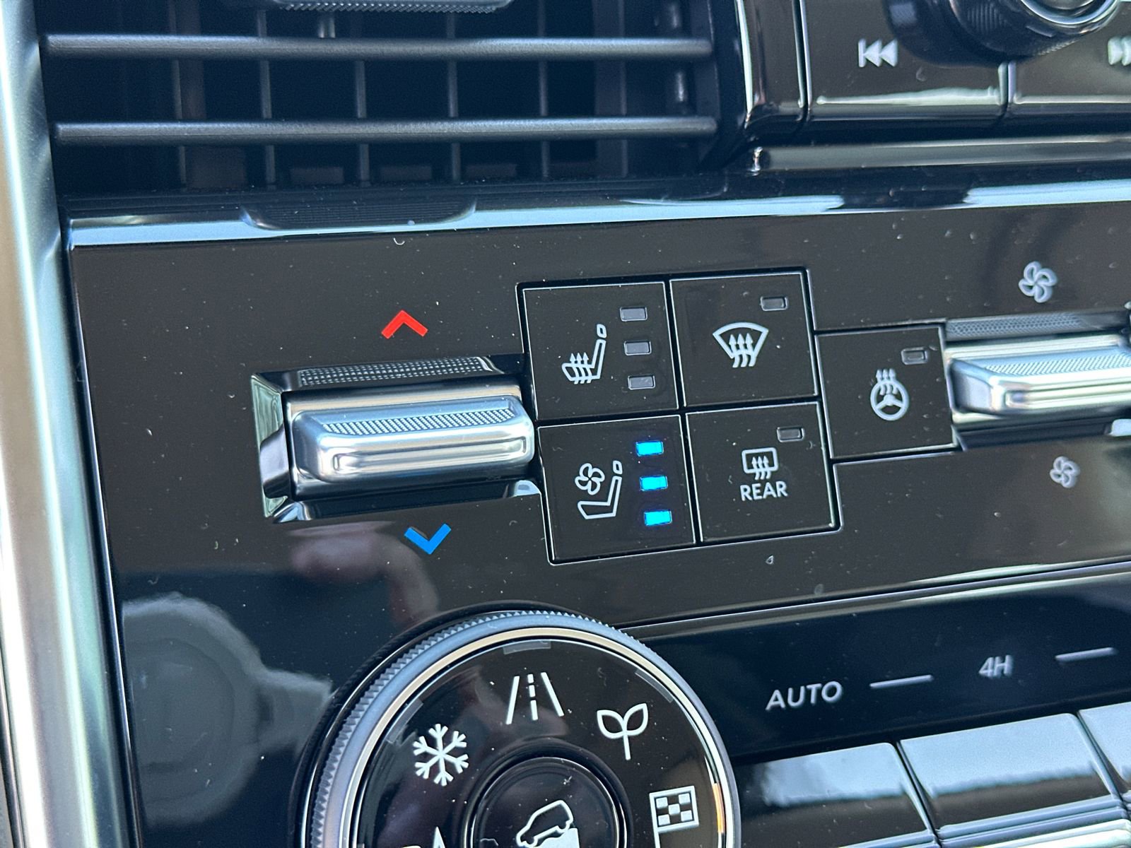 New 2026 Nissan Armada Platinum Reserve AWD/4WD image 36