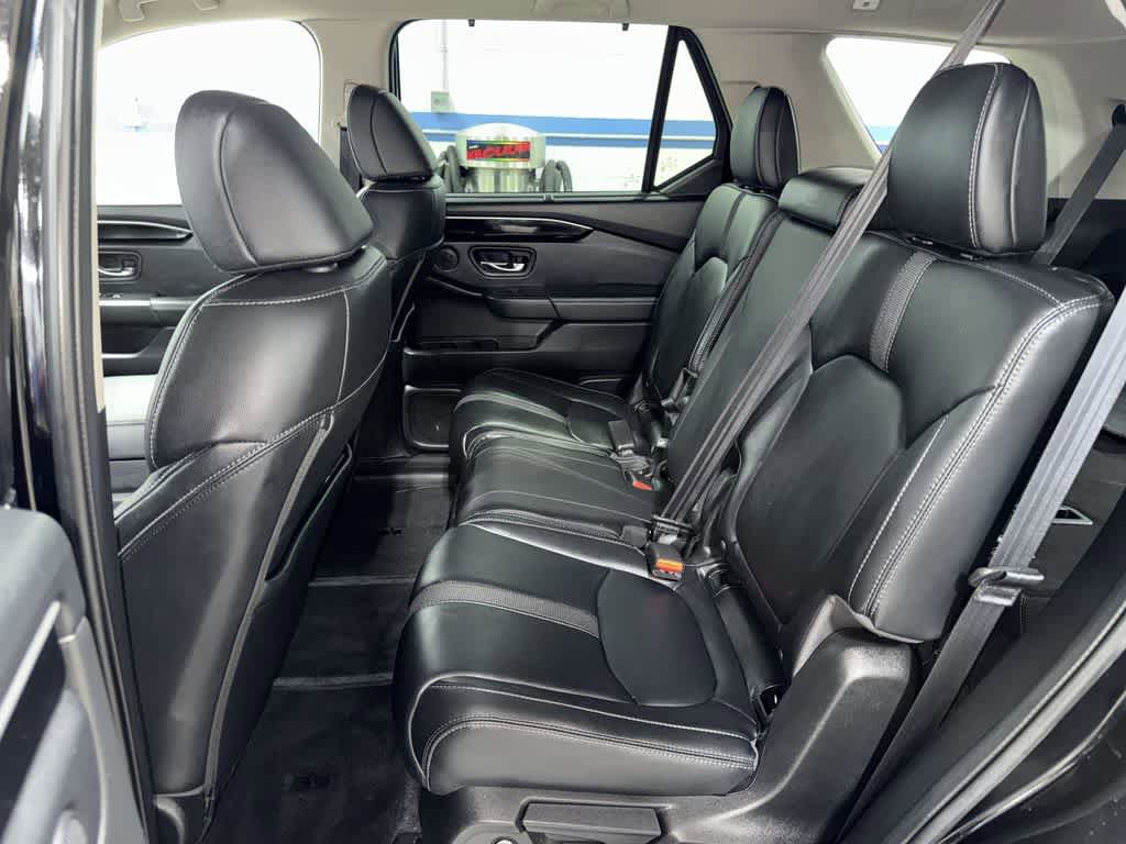 Used 2023 Honda Pilot EX-L image 17