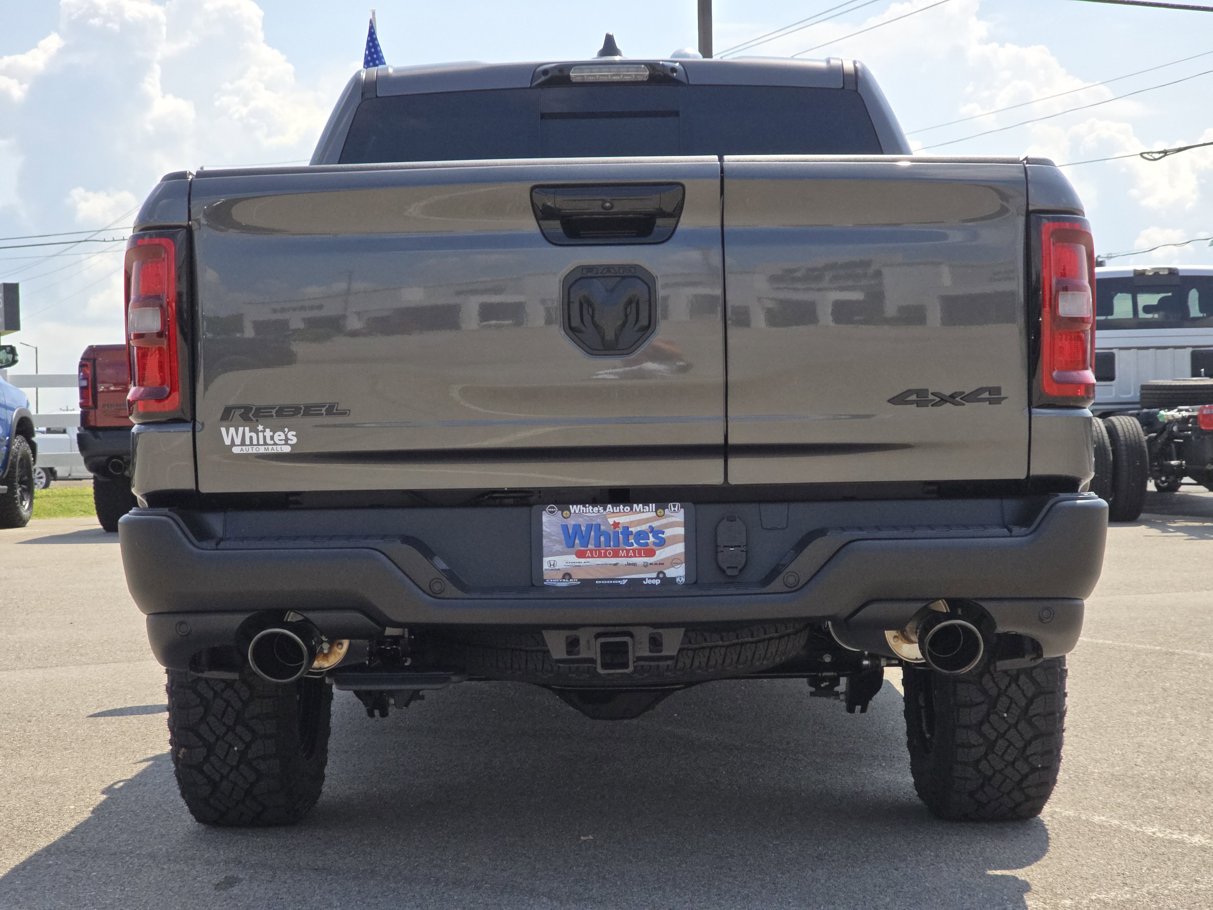 New 2026 RAM 1500 Rebel image 22