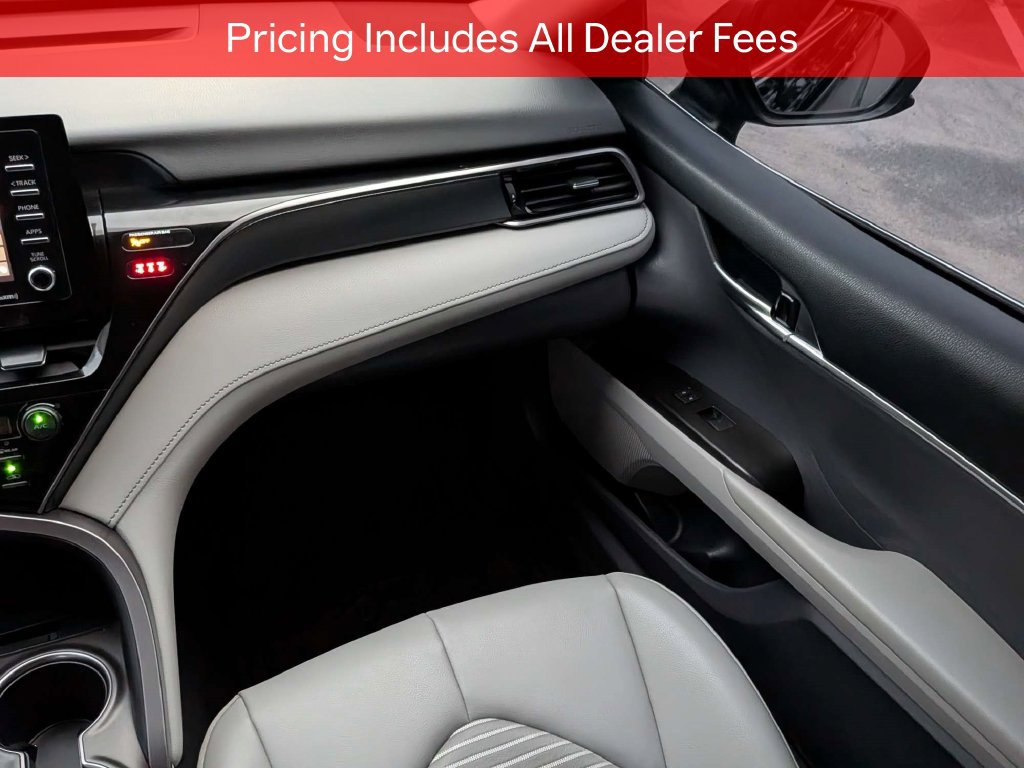 Used 2021 Toyota Camry SE FWD image 17