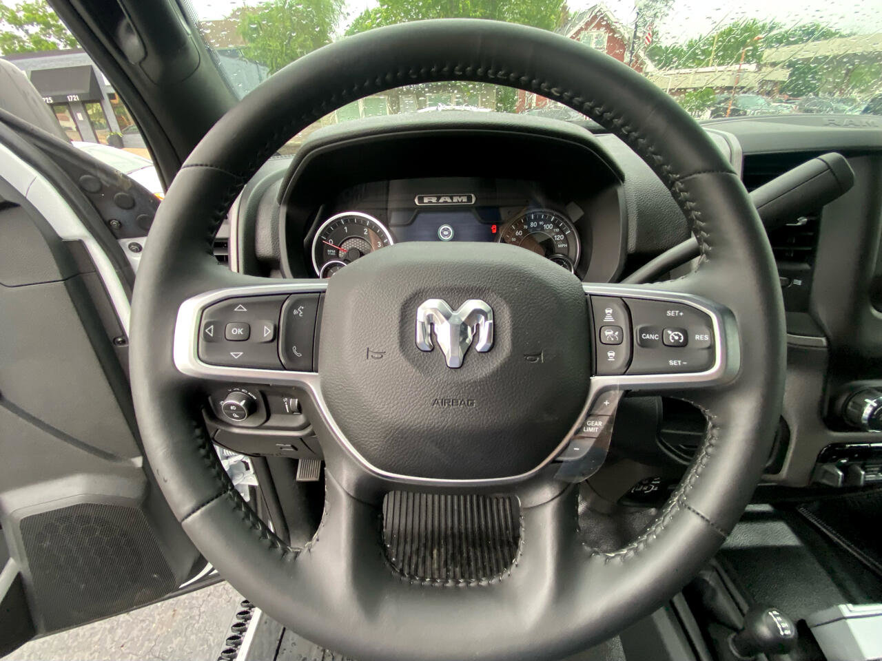 Used 2024 RAM 3500 Tradesman w/ Safety Group image 24