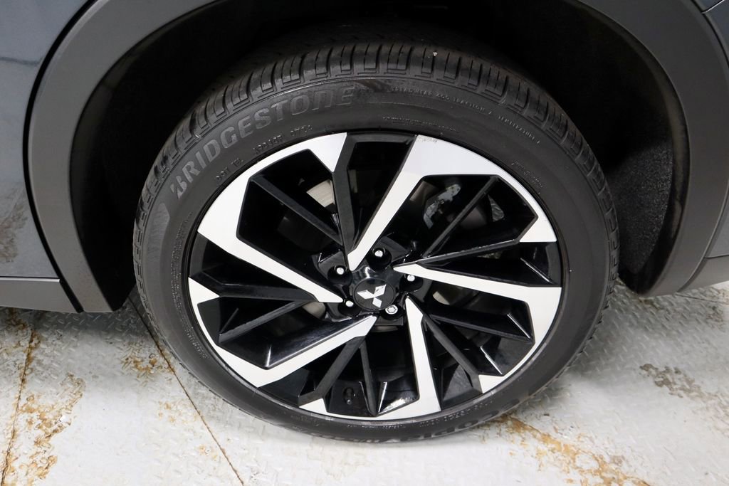 Used 2024 Mitsubishi Outlander SE image 20