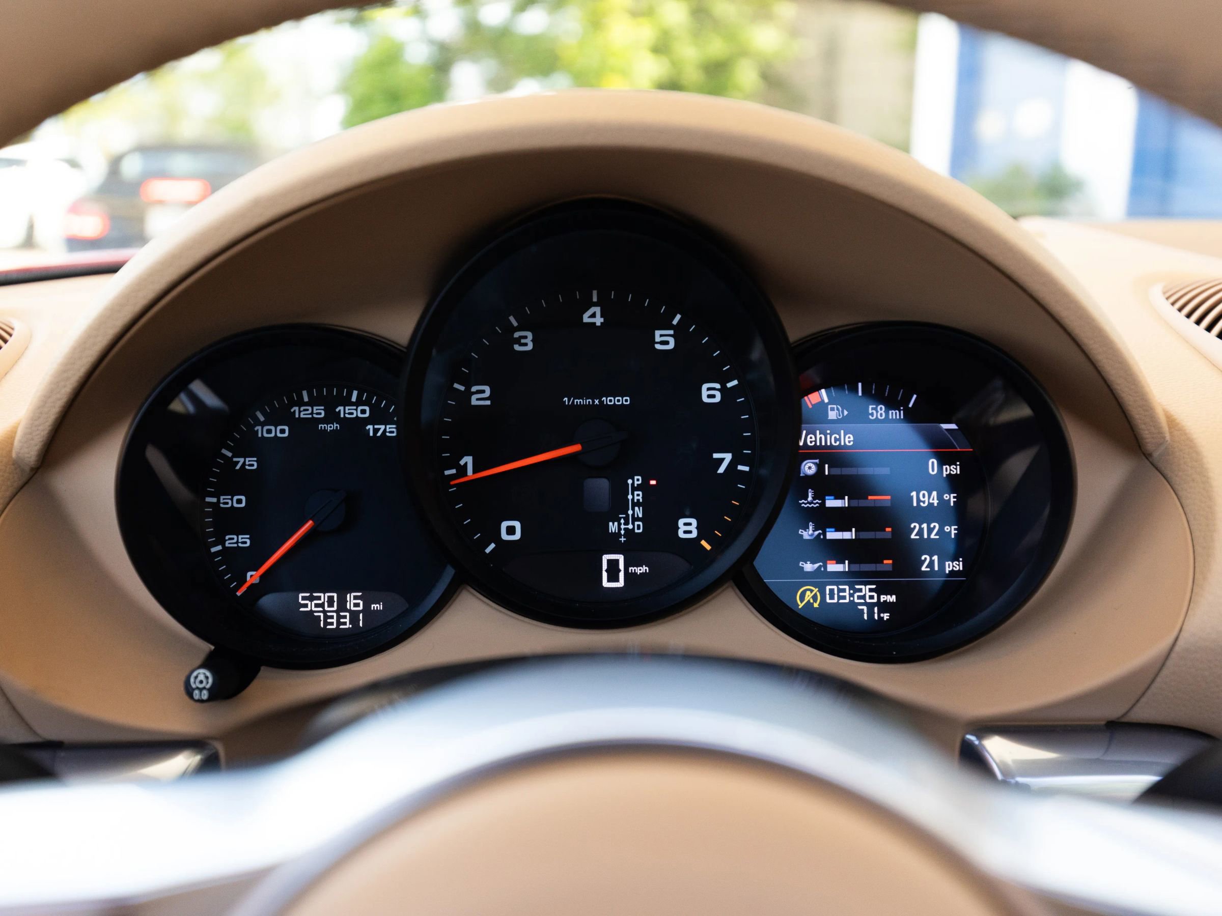 Used 2017 Porsche 718 Boxster RWD image 31