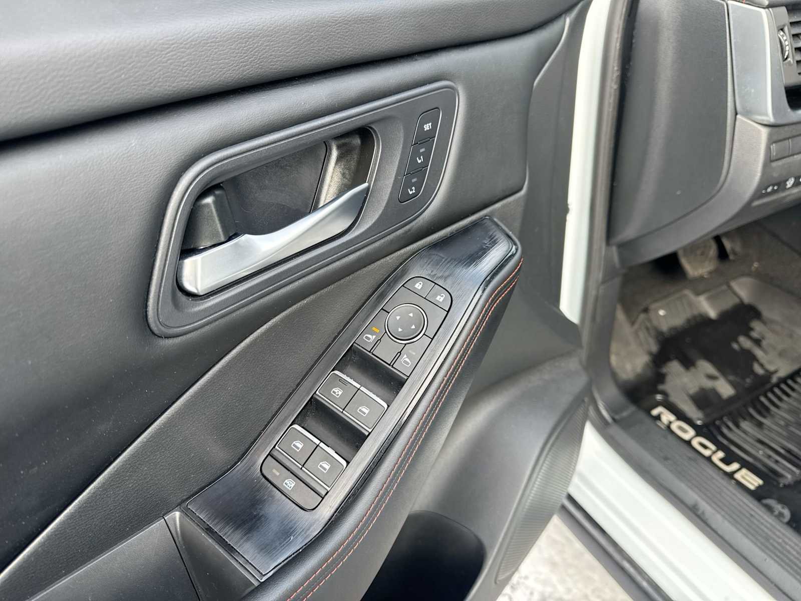 Used 2025 Nissan Rogue SV w/ Rock Creek Premium Package image 23