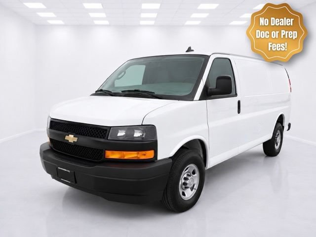 Used 2024 Chevrolet Express 2500 Extended w/ Driver Convenience Package RWD image 3