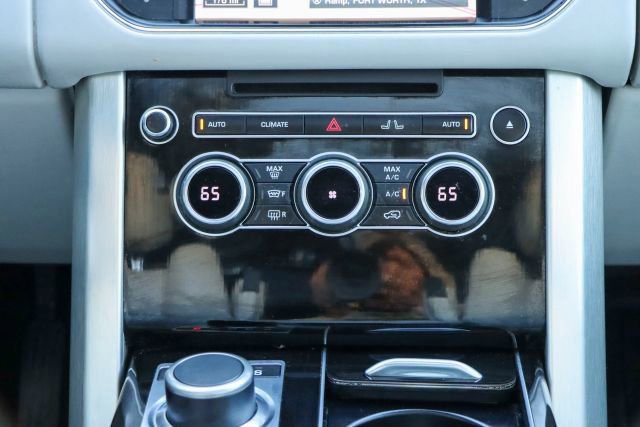Used 2015 Land Rover Range Rover HSE image 42