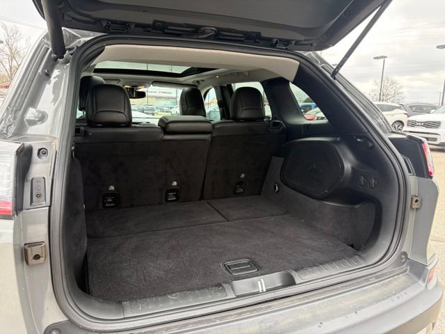 Used 2022 Jeep Cherokee Limited w/ Elite Package image 20