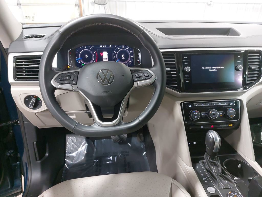 Used 2022 Volkswagen Atlas SE image 17