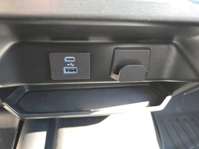 Used 2023 Ford F150 XL image 18