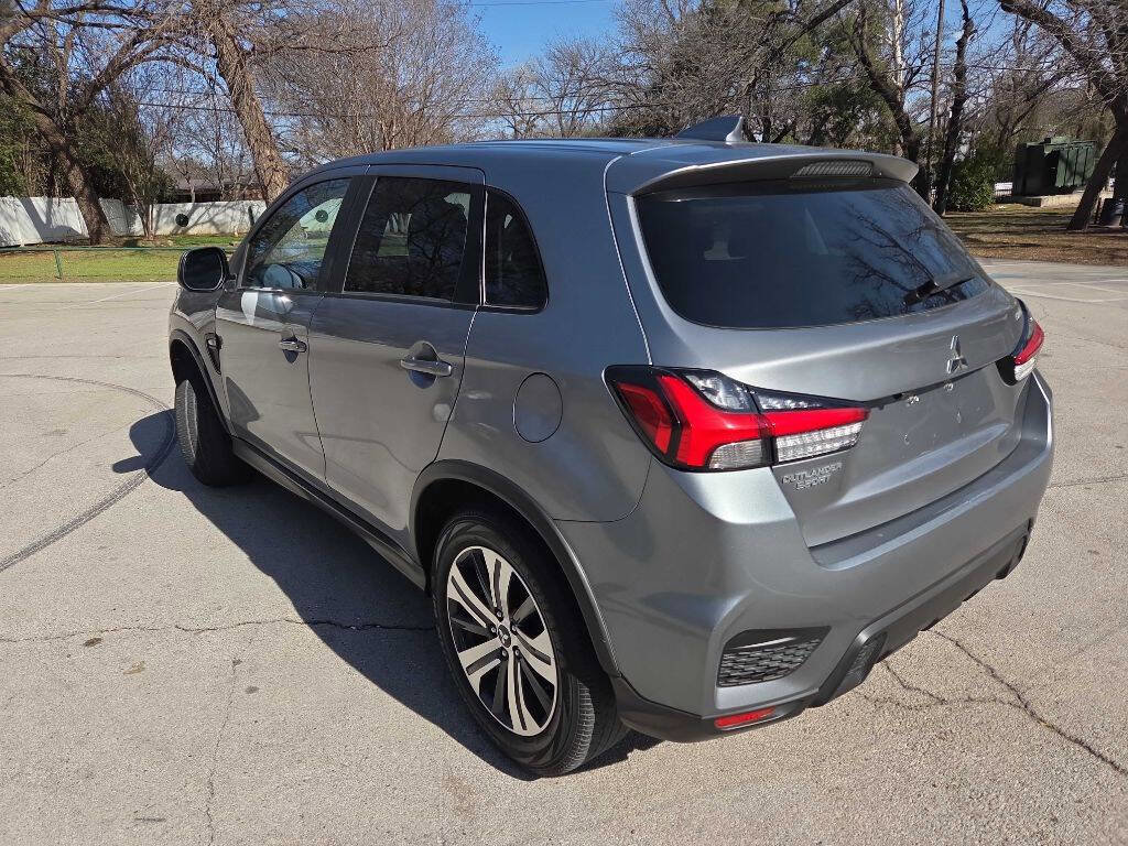 Used 2021 Mitsubishi Outlander Sport ES image 4