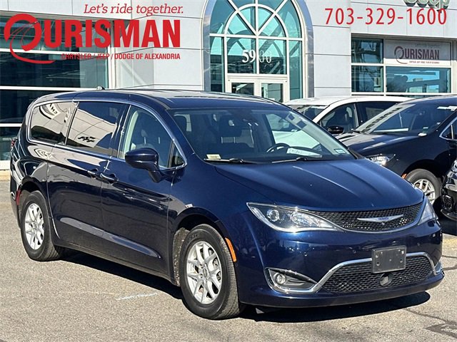 Certified 2020 Chrysler Pacifica Touring w/ Advanced Safetytec Group