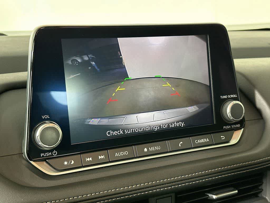 Used 2024 Nissan Rogue SV FWD image 26