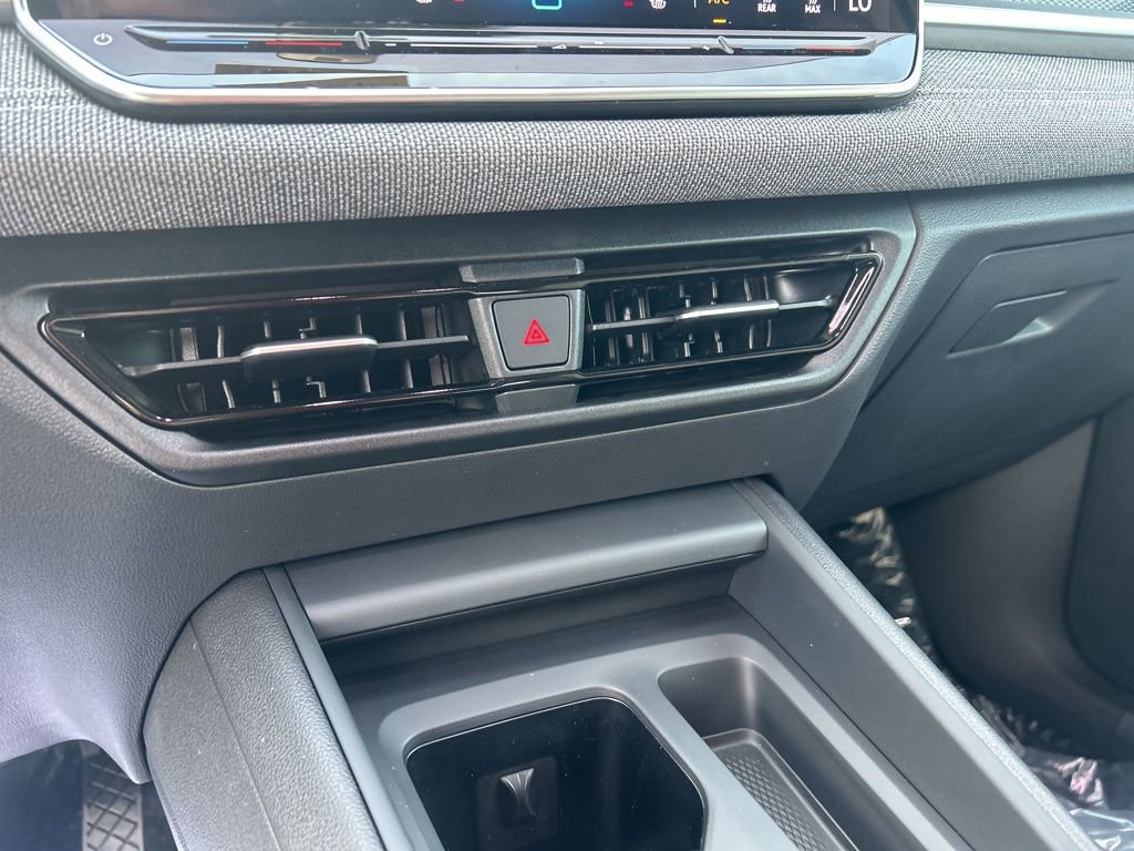 New 2026 Volkswagen Tiguan S AWD/4WD image 17