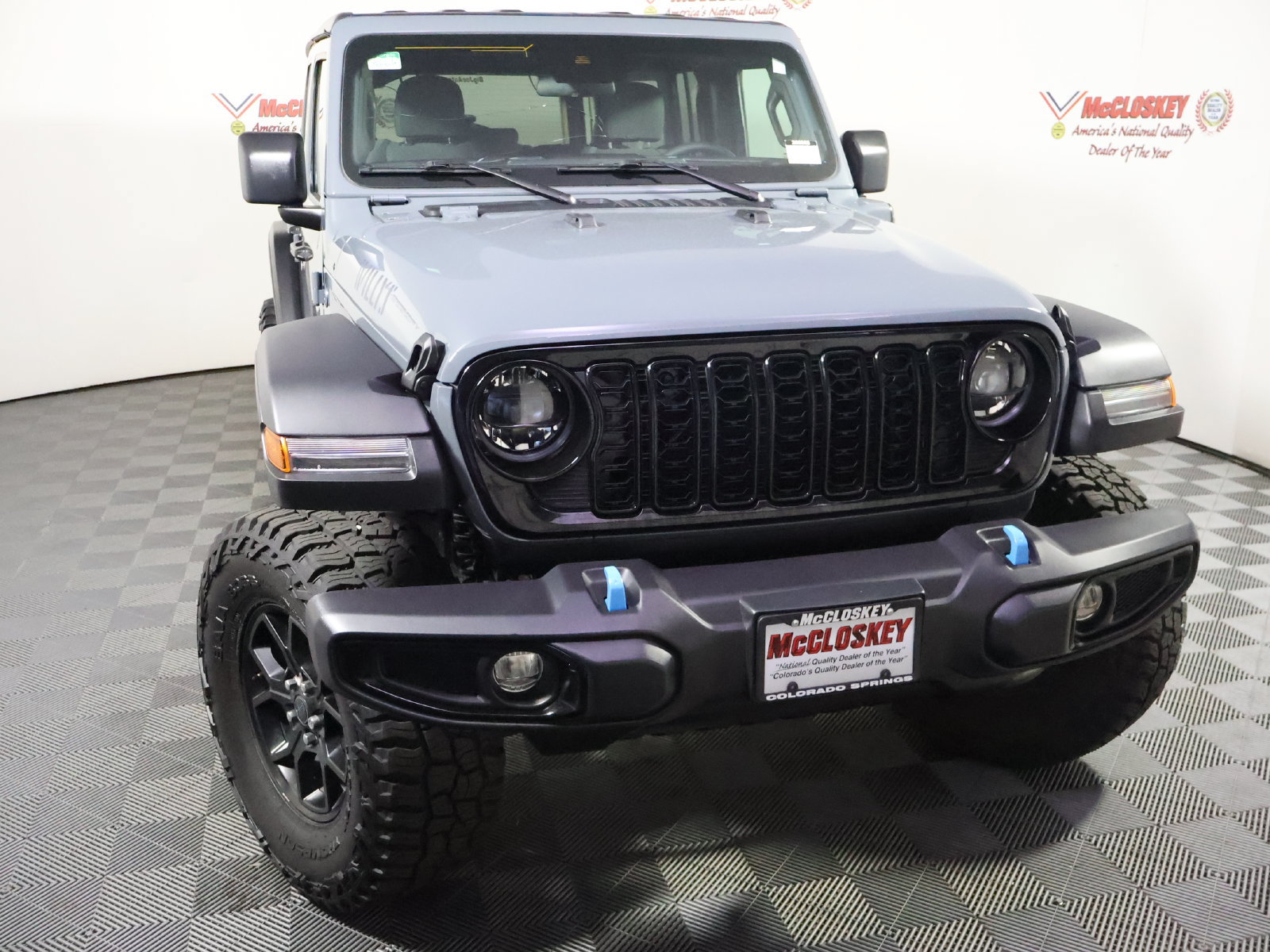 Used 2024 Jeep Wrangler Unlimited AWD/4WD image 17