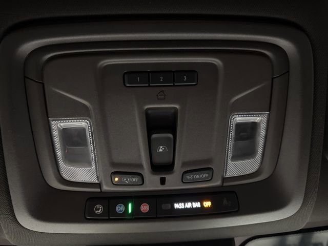 Used 2022 Chevrolet Silverado 1500 LT Trail Boss w/ LT Trail Boss Premium Package image 18