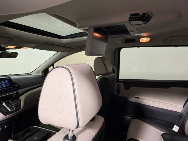Used 2026 Honda Odyssey Elite image 35