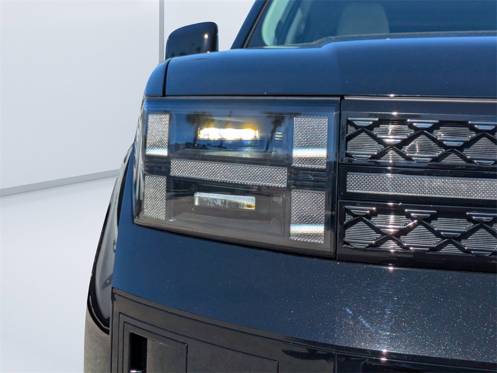 Used 2024 Hyundai Santa Fe Calligraphy image 9