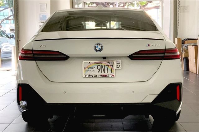 Used 2024 BMW i5 M60 w/ Premium Package AWD/4WD image 4
