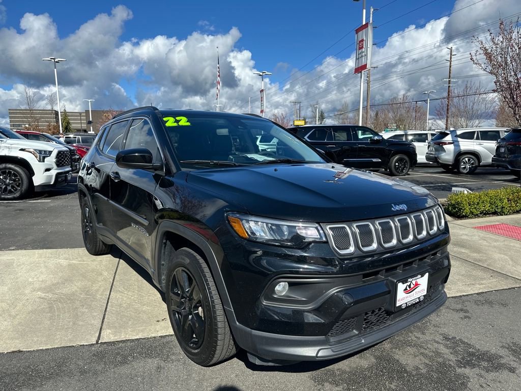 Used 2022 Jeep Compass Latitude image 7