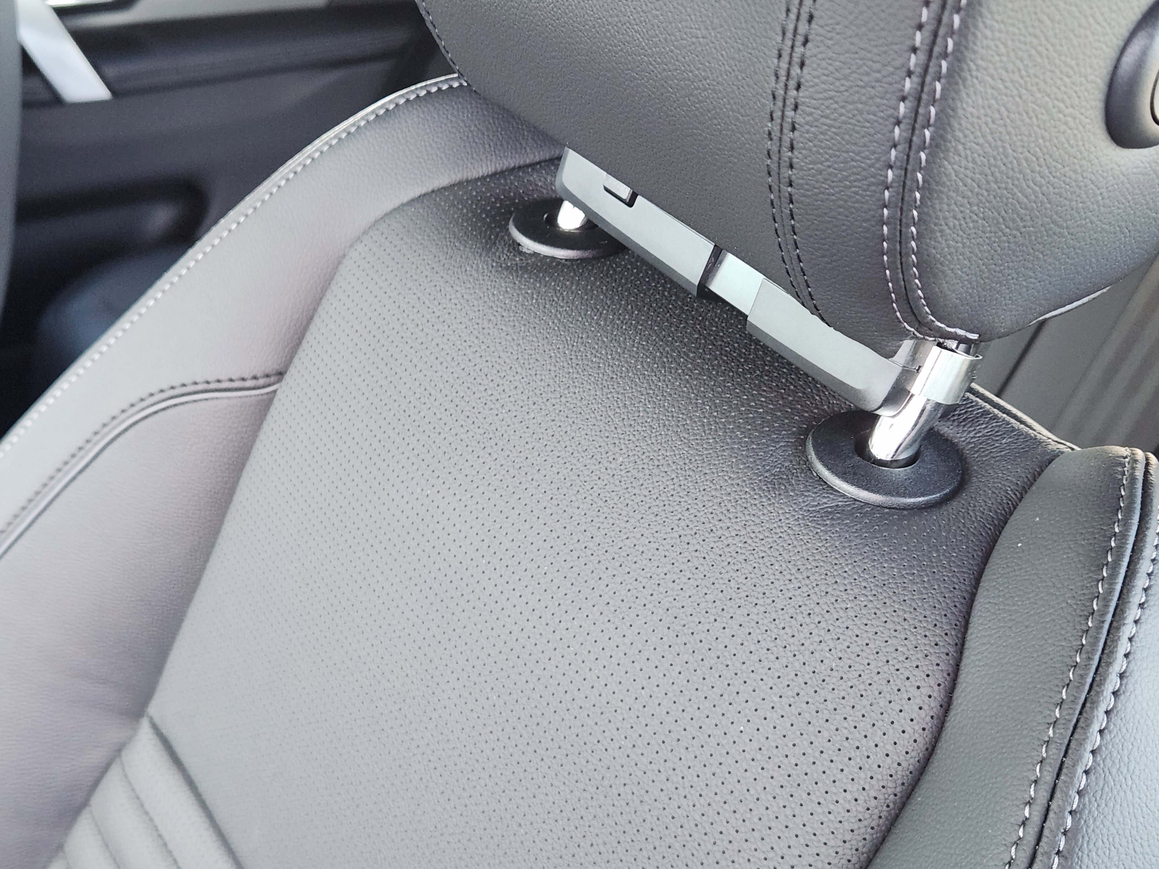 New 2025 Land Rover Discovery Sport Dynamic SE image 15