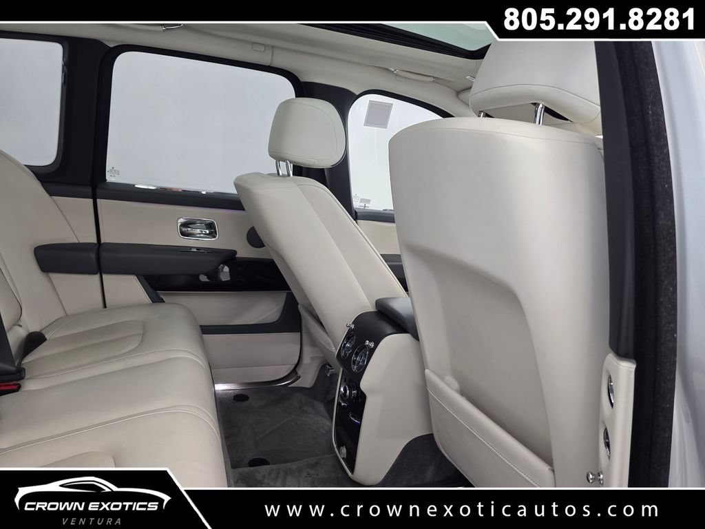 Used 2019 Rolls-Royce Cullinan AWD/4WD image 17