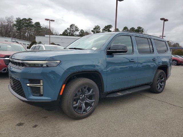 New 2026 Jeep Grand Wagoneer Limited AWD/4WD image 3
