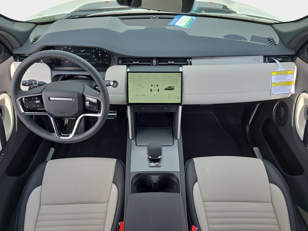 New 2026 Land Rover Discovery Sport Landmark AWD/4WD image 9