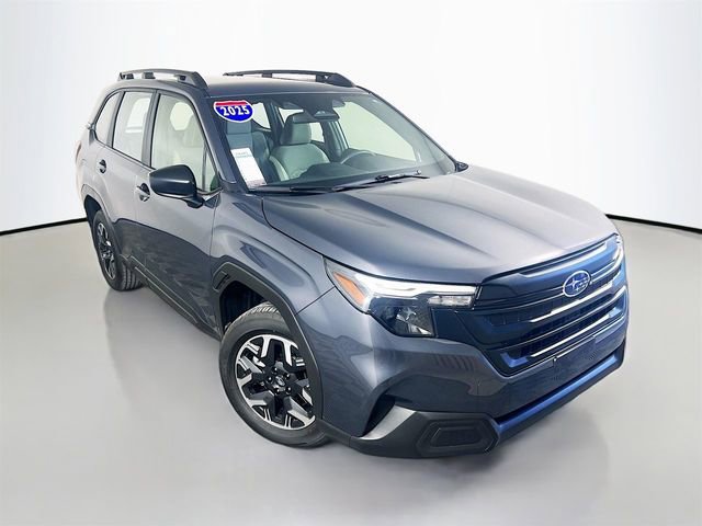 Used 2025 Subaru Forester image 2