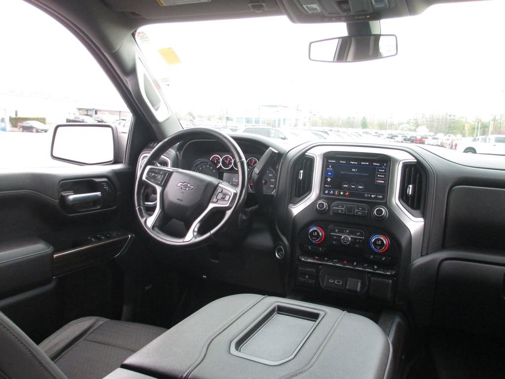 Used 2021 Chevrolet Silverado 1500 LT Trail Boss w/ Convenience Package II image 24