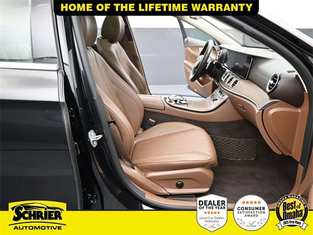 Used 2018 Mercedes-Benz E 300 4MATIC image 44