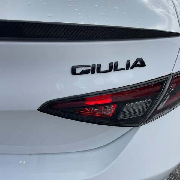 Used 2024 Alfa Romeo Giulia Sprint image 6