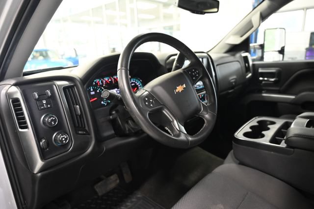 Used 2017 Chevrolet Silverado 1500 LT w/ All Star Edition AWD/4WD image 21