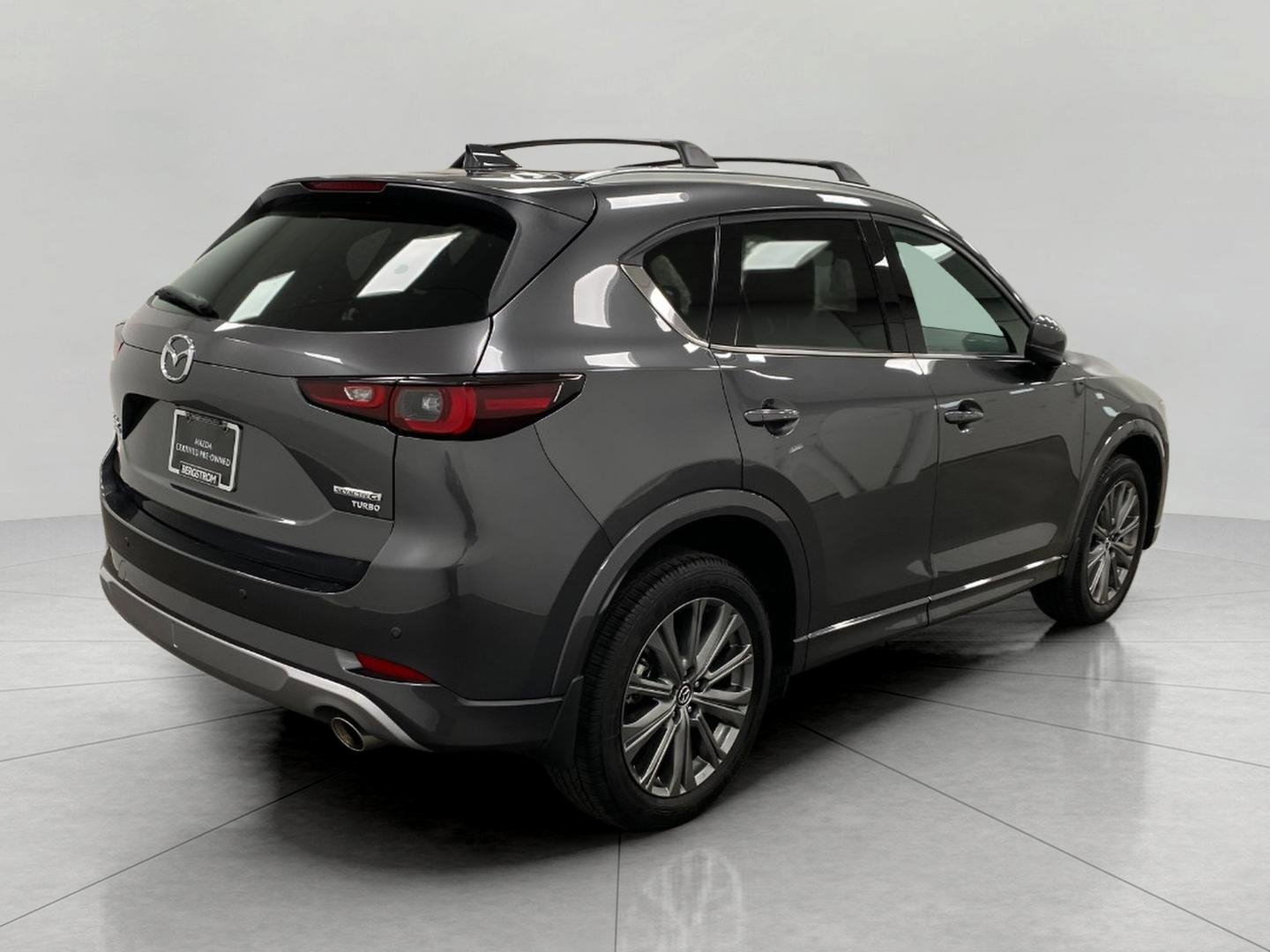 Used 2025 MAZDA CX-5 Signature image 4