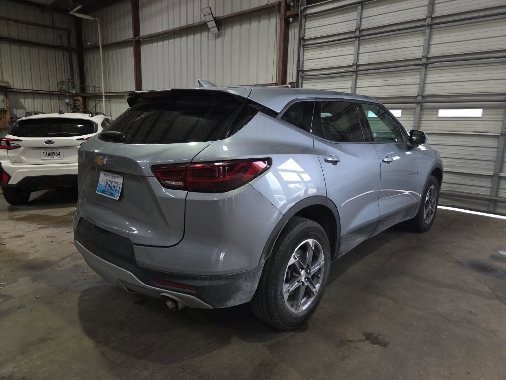Used 2025 Chevrolet Blazer LT image 7