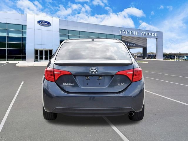 Used 2018 Toyota Corolla XSE FWD image 3