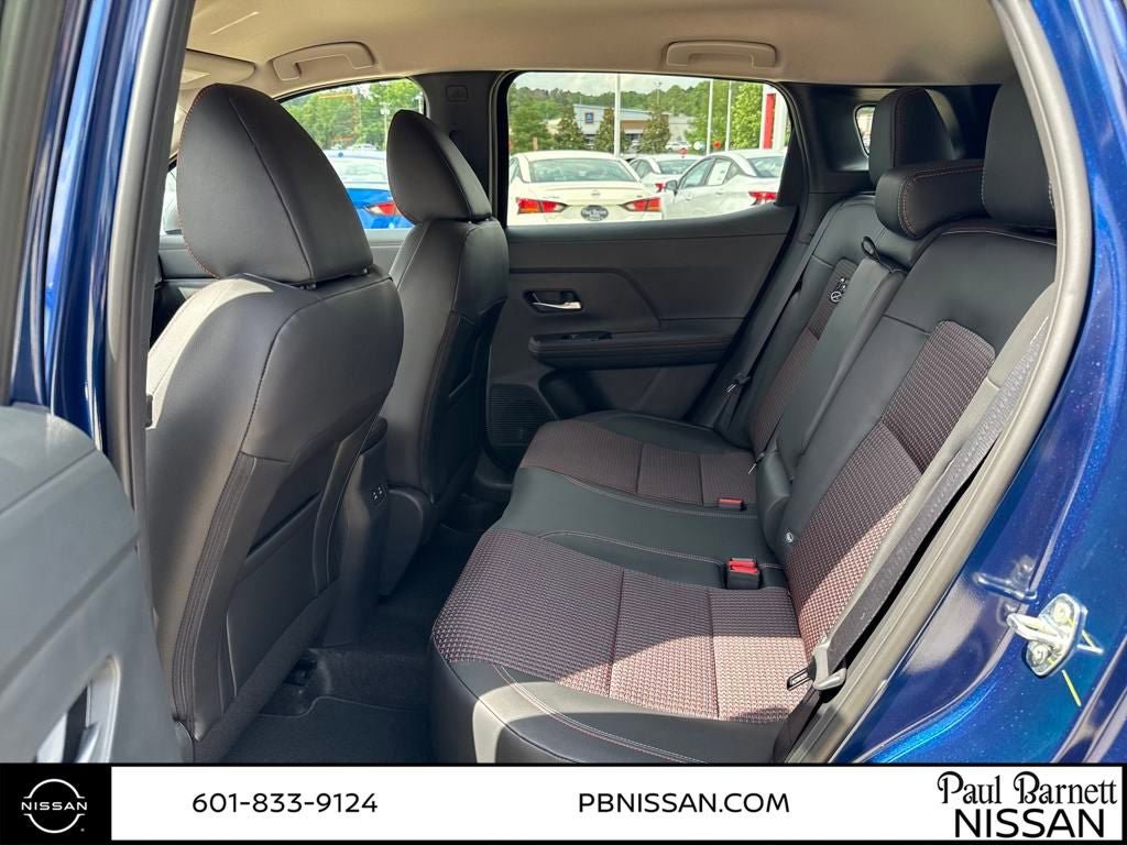 New 2025 Nissan Kicks SR FWD image 28