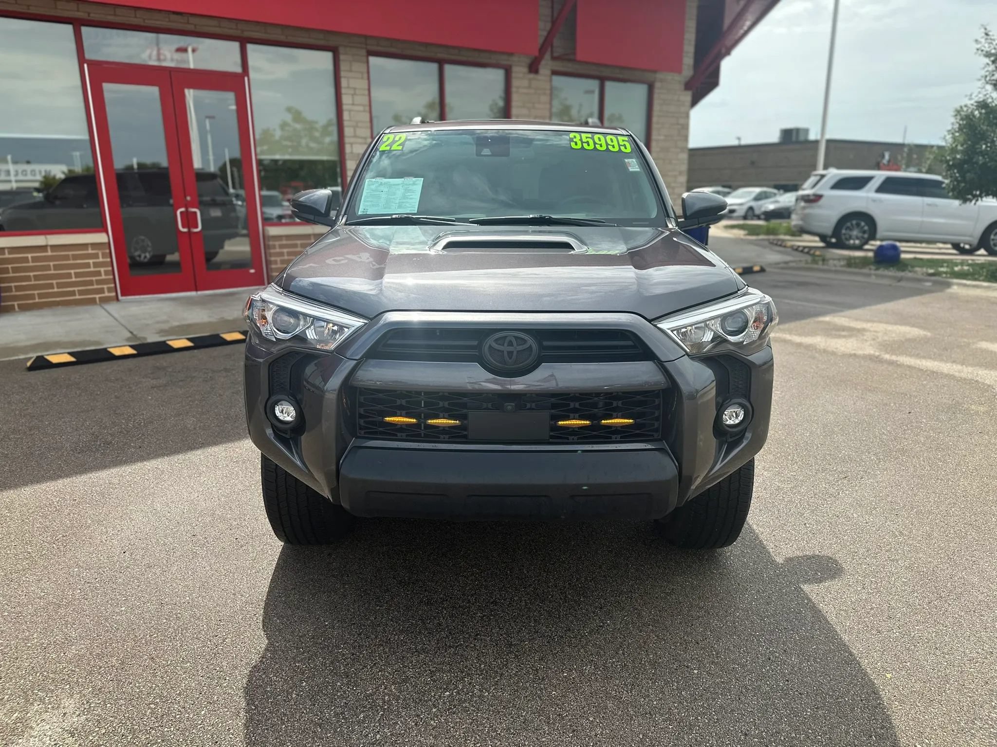 Used 2022 Toyota 4Runner TRD Off-Road Premium AWD/4WD image 2