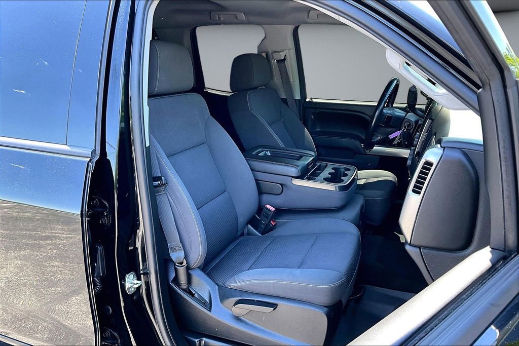 Used 2019 Chevrolet Silverado 1500 LT w/ All Star Edition AWD/4WD image 30