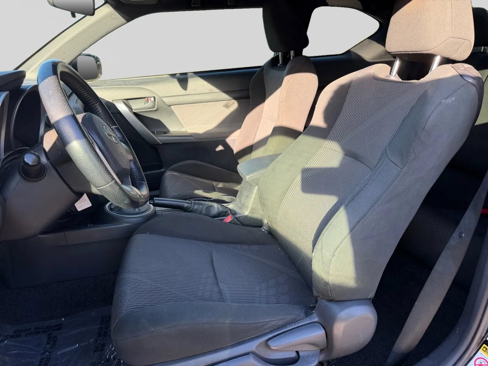 Used 2011 Scion tC FWD image 10