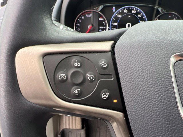 Used 2024 GMC Terrain Denali w/ Denali Premium Package AWD/4WD image 30