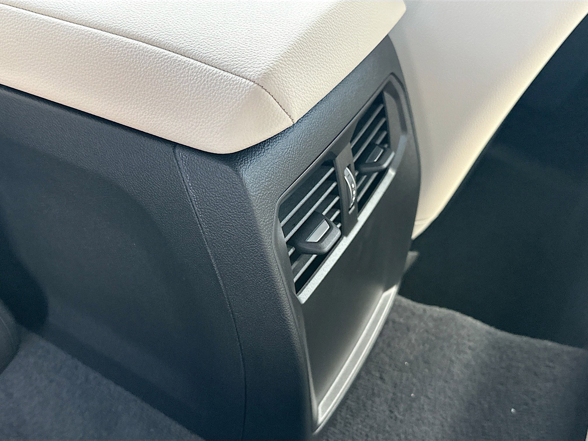 New 2026 BMW 430i Coupe w/ Premium Package image 19