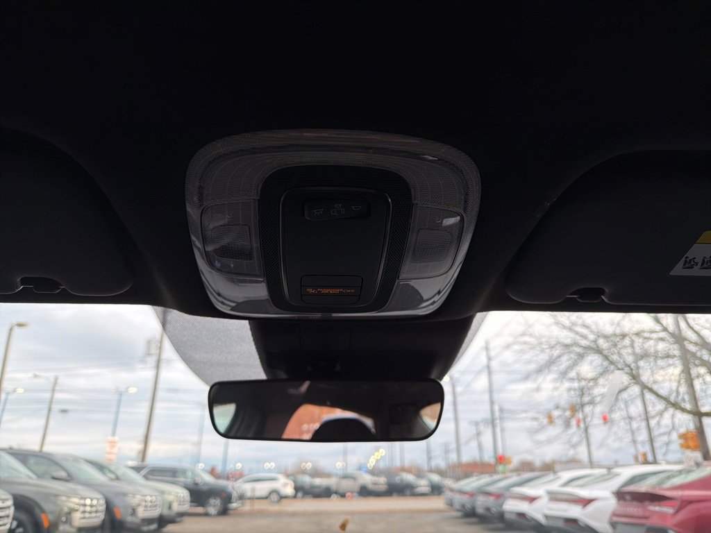 New 2025 Hyundai Elantra Sport image 18