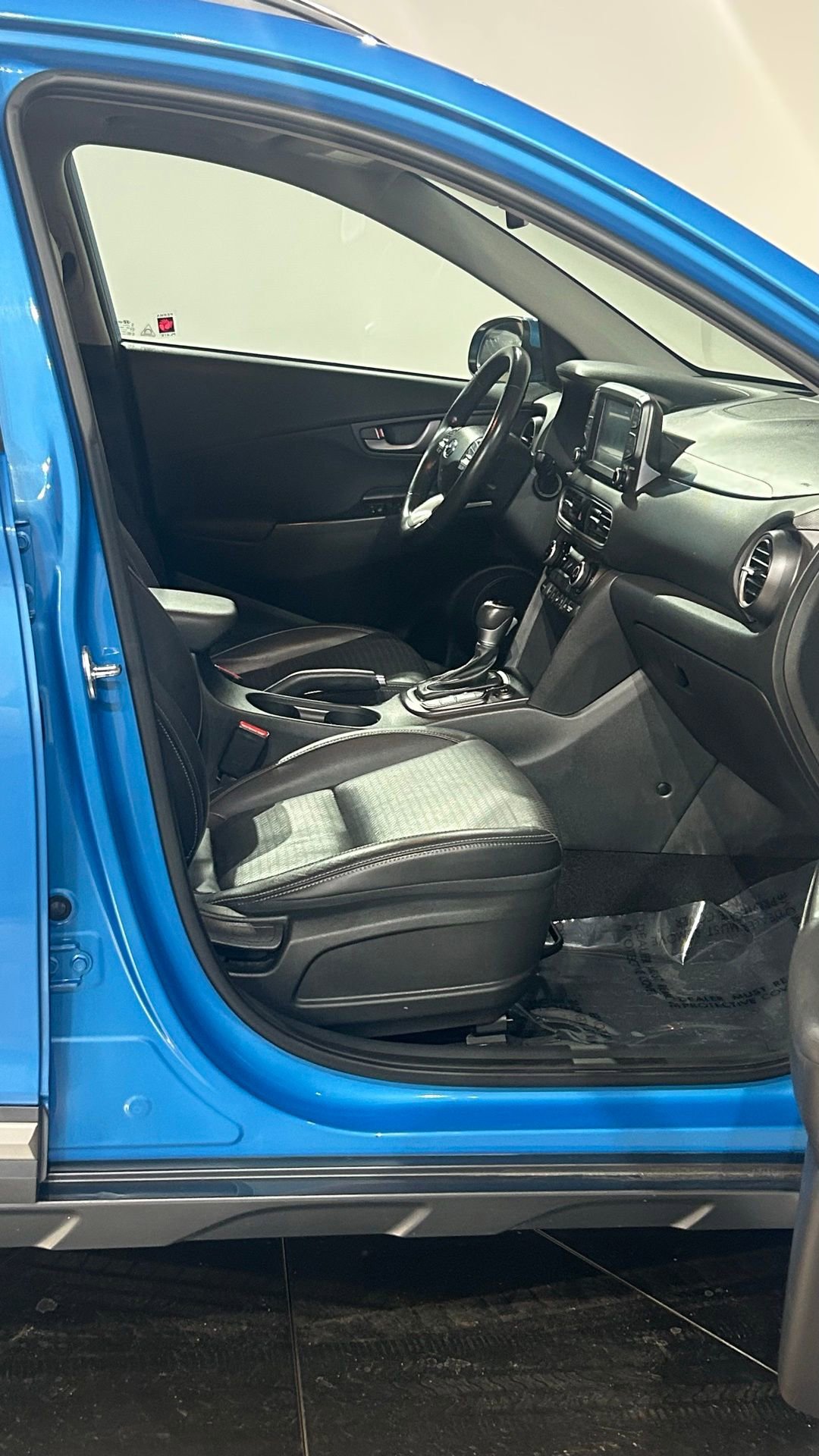 Used 2018 Hyundai Kona Limited image 46