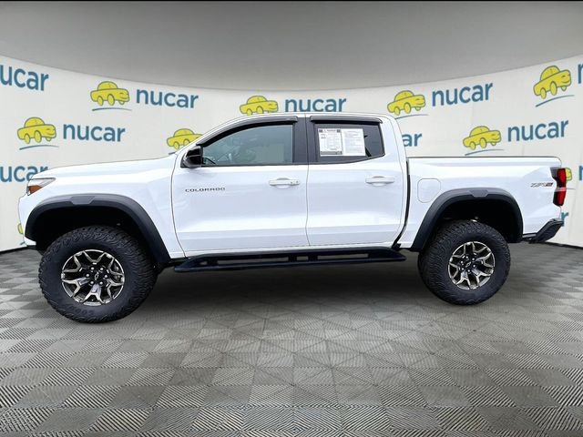 Used 2024 Chevrolet Colorado ZR2 AWD/4WD image 4
